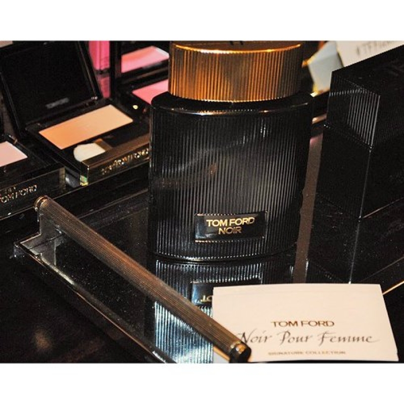 Noir Pour Femme Tom Ford for women-نویر پور فمه تام فورد زنانه