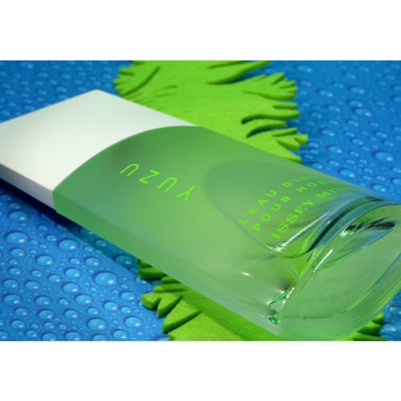 L Eau d Issey Pour Homme Yuzu for men-لئو د ایسی پورهوم یوزو مردانه