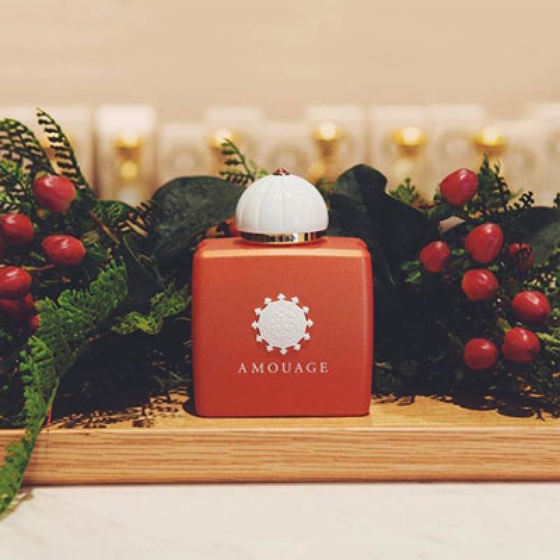 براکن آمواج زنانه براکن آمواج زنانه