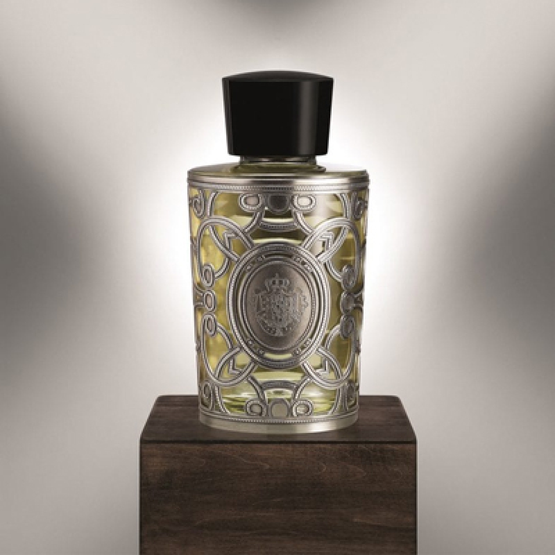 آکوا دی پارما کولونیا ادیشن سنتنریو زنانه و مردانه آکوا دی پارما کولونیا ادیشن سنتنریو زنانه و مردانه