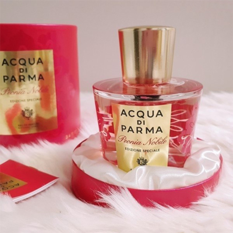 پونیا نوبیل ادیزیون اسپشیال آکوا دی پارما زنانه پونیا نوبیل ادیزیون اسپشیال آکوا دی پارما زنانه