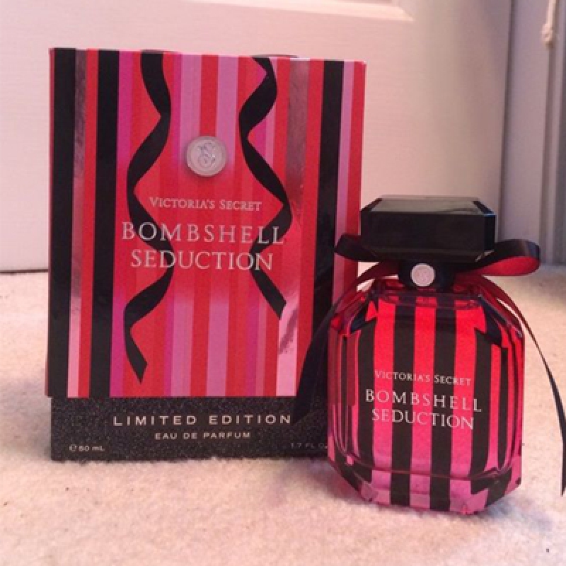 بامب شل سداکشن ویکتوریا سکرت زنانه بامب شل سداکشن ویکتوریا سکرت زنانه