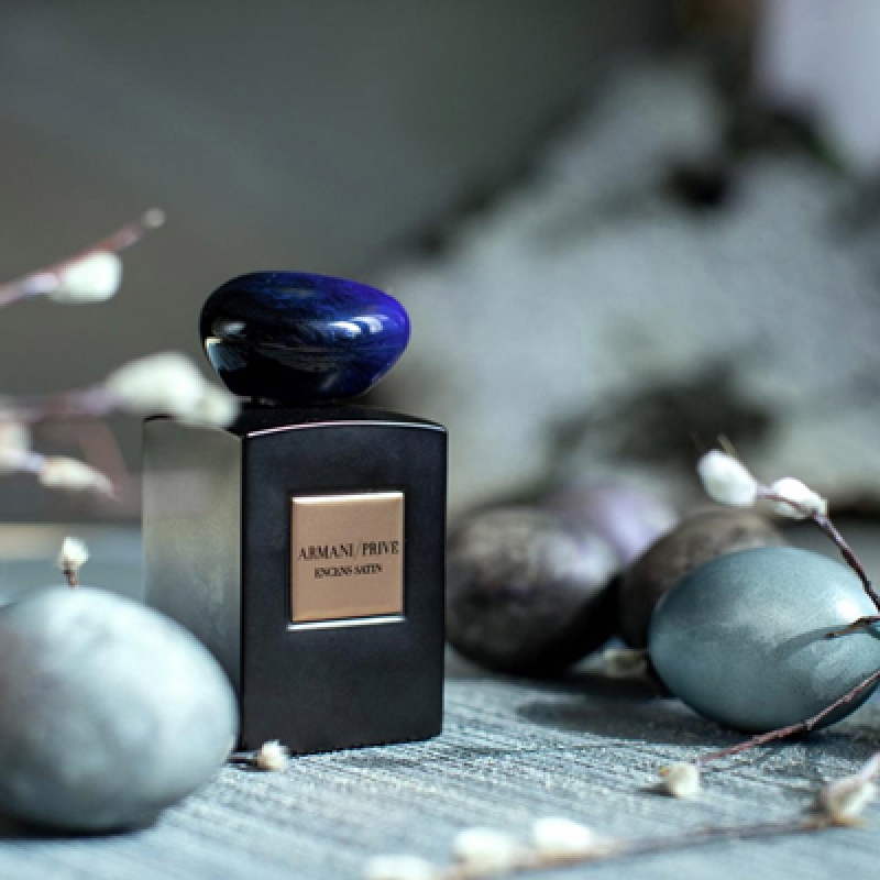 آرمانی پرایو انسنس ساتین جورجیو آرمانی زنانه و مردانه آرمانی پرایو انسنس ساتین جورجیو آرمانی زنانه و مردانه