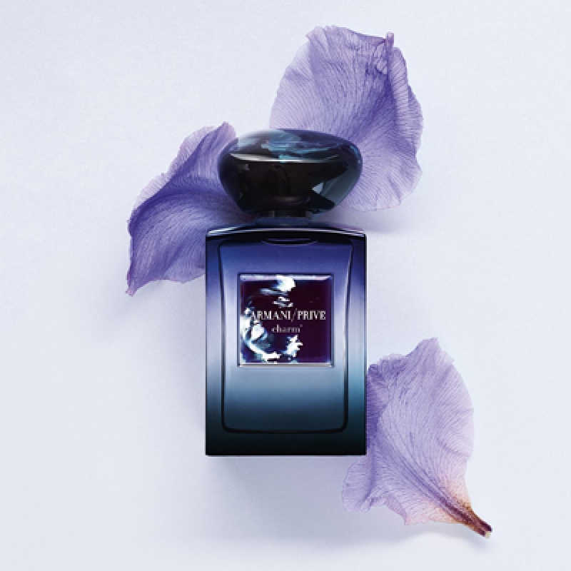 آرمانی پرایو چارم جورجیو آرمانی زنانه آرمانی پرایو چارم جورجیو آرمانی زنانه