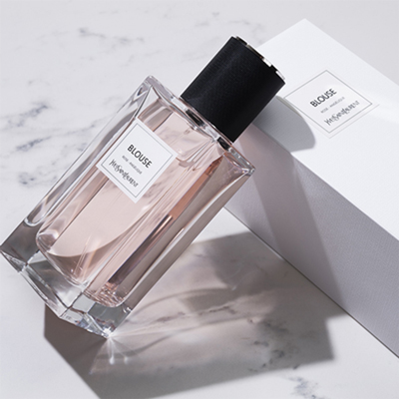 بلوز ایو سن لورن زنانه و مردانه بلوز ایو سن لورن زنانه و مردانه