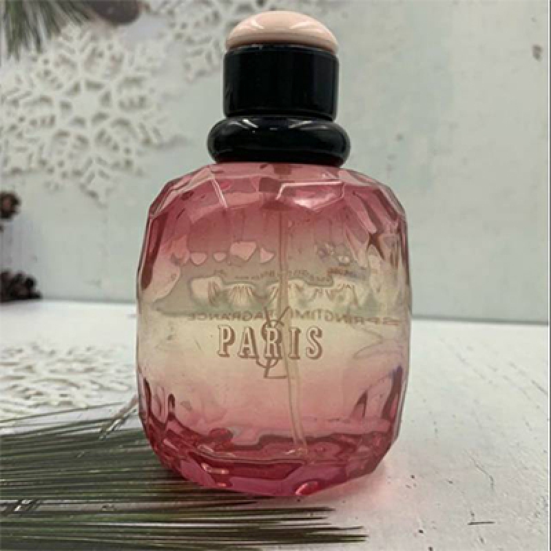 پاریس رزز دس بویس ایو سن لورن زنانه پاریس رزز دس بویس ایو سن لورن زنانه