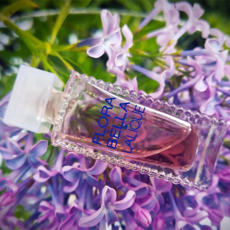 فلورا بلا لالیک زنانه فلورا بلا لالیک زنانه