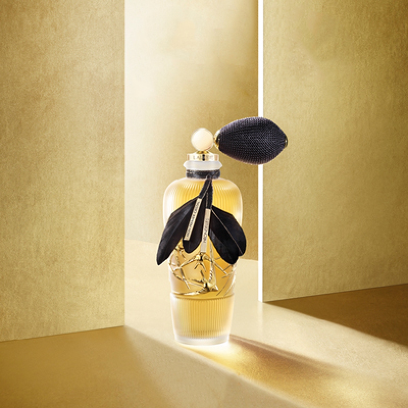 هیروندلز لالیک زنانه هیروندلز لالیک زنانه