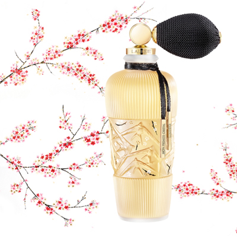 لومیر لالیک زنانه و مردانه لومیر لالیک زنانه و مردانه