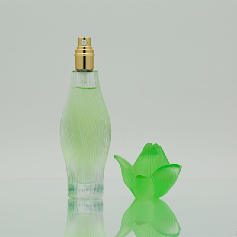 کلر د نیلانگ لالیک زنانه کلر د نیلانگ لالیک زنانه