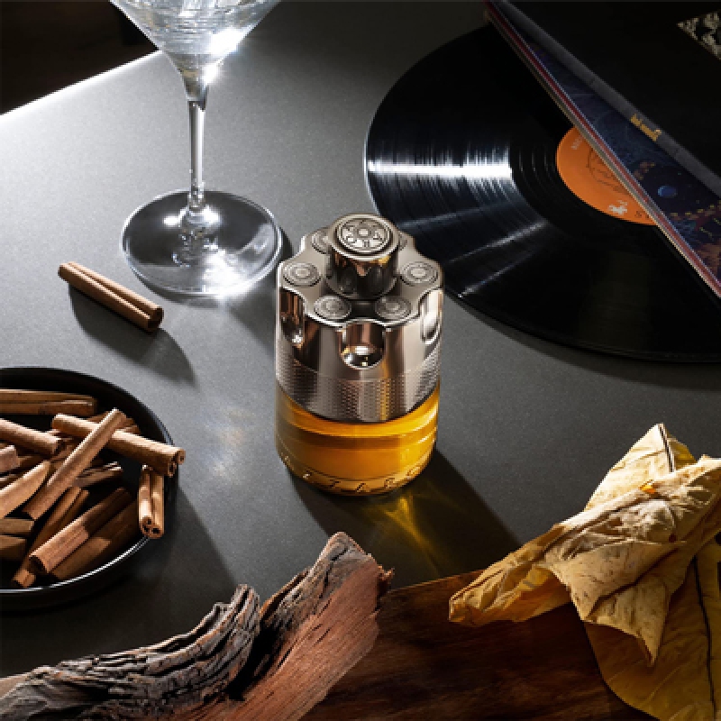 آزارو وانتد بای نایت مردانه آزارو وانتد بای نایت مردانه